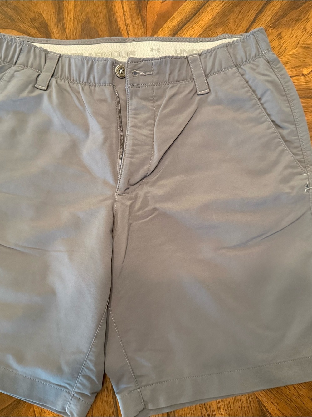 Under Armour Men's Light Gray Athletic Flat-Front Shorts